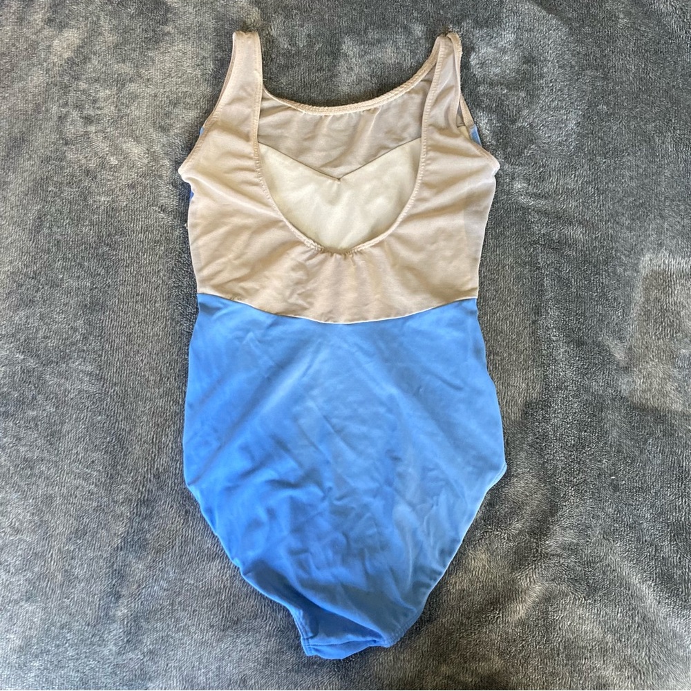 Class In Leotard Size S